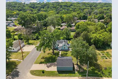 387 2nd Street S, Bayport, MN 55003 - Photo 37