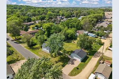 387 2nd Street S, Bayport, MN 55003 - Photo 39