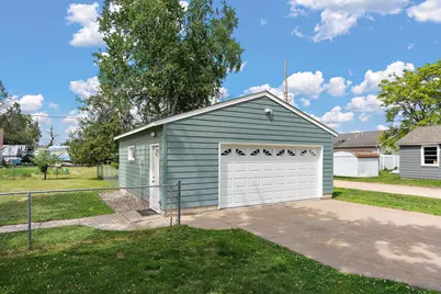 387 2nd Street S, Bayport, MN 55003 - Photo 29