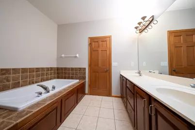 17461 Haralson Drive, Eden Prairie, MN 55347 - Photo 19
