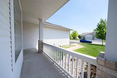 17461 Haralson Drive, Eden Prairie, MN 55347 - Photo 37
