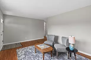 3211 Indiana Ave N, Robbinsdale, MN 55422 - Photo 5