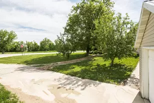 402 Sanstead St W, Garfield, MN 56332 - Photo 17