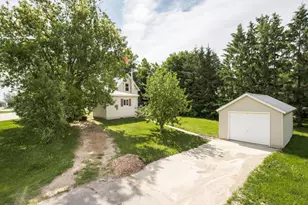 402 Sanstead St W, Garfield, MN 56332 - Photo 19