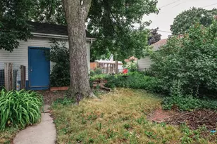 274 Vine St, Winona, MN 55987 - Photo 43