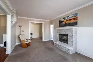 606 W 5th St, Winona, MN 55987 - Photo 7