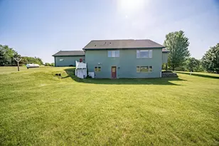 N2163 770th St, Hager City, WI 54014 - Photo 31
