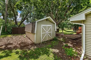 9311 47th Ave N, New Hope, MN 55428 - Photo 7