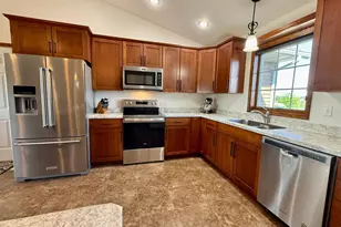 1798 Tiger Ridge Drive, Albert Lea, MN 56007 - Photo 11