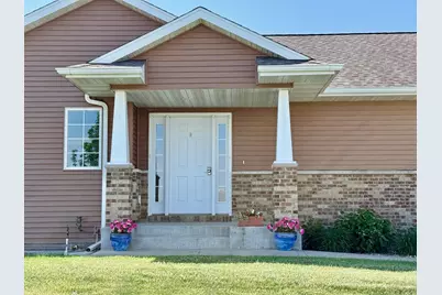 1798 Tiger Ridge Drive, Albert Lea, MN 56007 - Photo 7