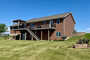 1798 Tiger Ridge Drive, Albert Lea, MN 56007 - Photo 3