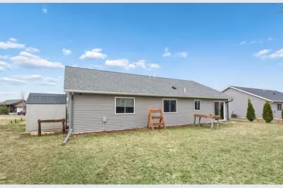 555 Western Avenue, Green Isle, MN 55338 - Photo 17