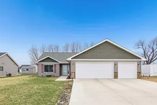 555 Western Ave, Green Isle, MN 55338 - Photo 23