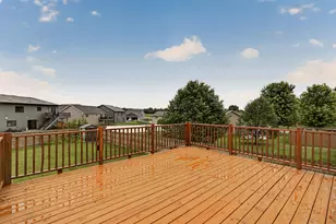 284 Highlands Ave, Zumbrota, MN 55992 - Photo 5