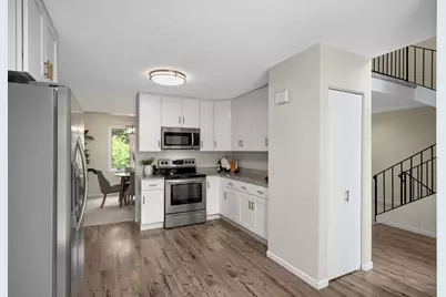 1159 Edgcumbe Road, Saint Paul, MN 55105 - Photo 11
