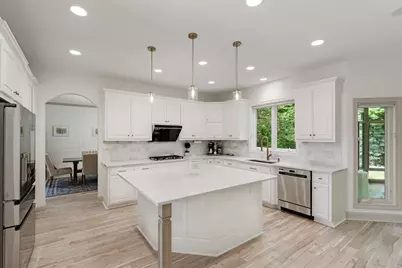8562 French Curve, Eden Prairie, MN 55347 - Photo 5