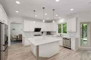 8562 French Curve, Eden Prairie, MN 55347 - Photo 5