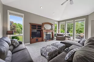 7320 Everest Ln N, Maple Grove, MN 55311 - Photo 13