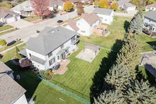 2980 Darcy Dr NE, Rochester, MN 55906 - Photo 3