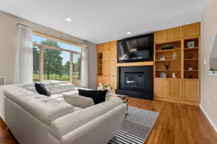 2980 Darcy Dr NE, Rochester, MN 55906 - Photo 5