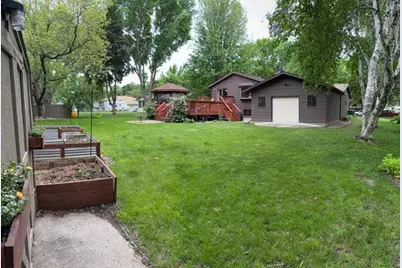 725 S Gilman Avenue, Litchfield, MN 55355 - Photo 35