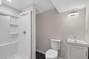 771 Aurora Ave, Saint Paul, MN 55104 - Photo 31
