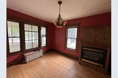 815 Main Avenue N, Thief River Falls, MN 56701 - Photo 11