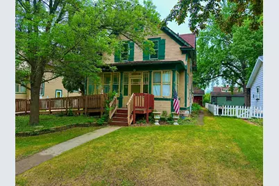 815 Main Avenue N, Thief River Falls, MN 56701 - Photo 1