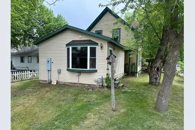 815 Main Avenue N, Thief River Falls, MN 56701 - Photo 21