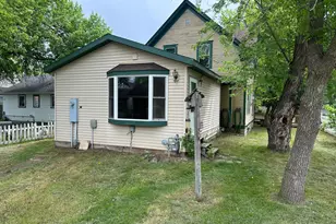 815 Main Ave N, Thief River Falls, MN 56701 - Photo 21