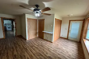 815 Main Ave N, Thief River Falls, MN 56701 - Photo 5