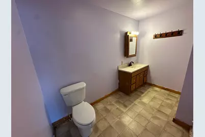 815 Main Avenue N, Thief River Falls, MN 56701 - Photo 13