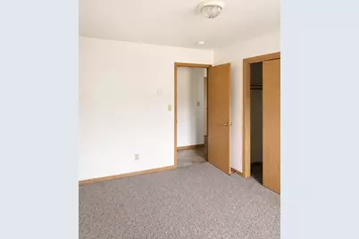 313 5th Street S, Grove City, MN 56243 - Photo 9