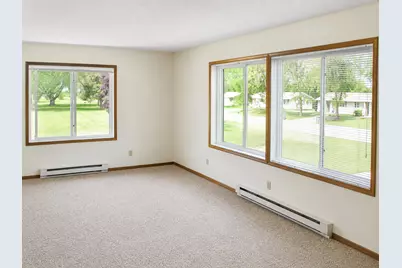 313 5th Street S, Grove City, MN 56243 - Photo 3