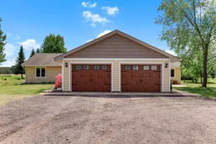 9805 430th St, Harris, MN 55032 - Photo 3