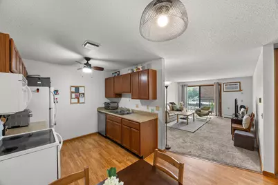 4 Pine Tree Drive #212, Arden Hills, MN 55112 - Photo 7