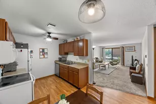 4 Pine Tree Dr, Arden Hills, MN 55112 - Photo 7