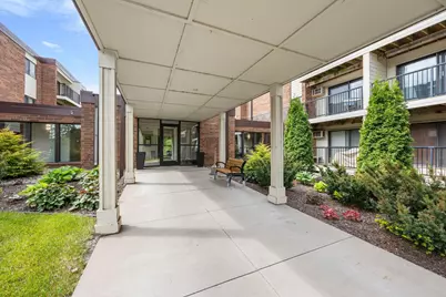 4 Pine Tree Drive #212, Arden Hills, MN 55112 - Photo 17