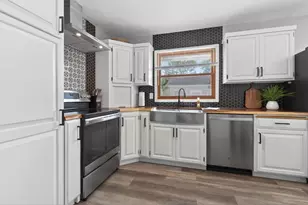 1008 14th St N, Moorhead, MN 56560 - Photo 5