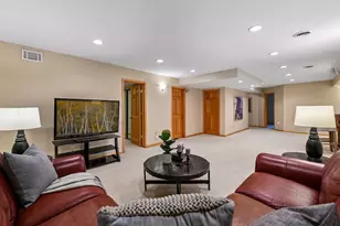 830 Fox Path Ct, Medina, MN 55340 - Photo 33