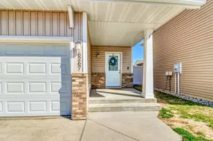 6267 59th Ave S, Fargo, ND 58104 - Photo 3