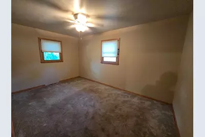 1106 6th Avenue SW, Pipestone, MN 56164 - Photo 13