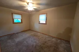 1106 6th Ave SW, Pipestone, MN 56164 - Photo 13