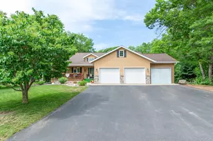1212 Parkview Dr SW, Little Falls, MN 56345 - Photo 3