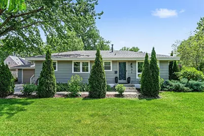 531 Locust Street, Chaska, MN 55318 - Photo 1
