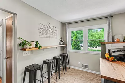 531 Locust Street, Chaska, MN 55318 - Photo 5