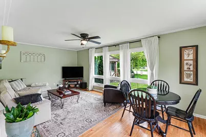 531 Locust Street, Chaska, MN 55318 - Photo 3
