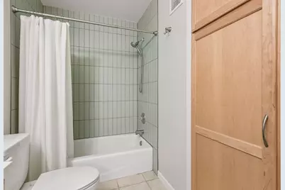 660 N 2nd Street #118, Minneapolis, MN 55401 - Photo 29
