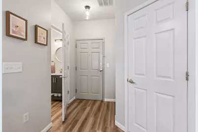 660 N 2nd Street #118, Minneapolis, MN 55401 - Photo 21