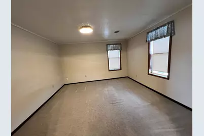 617 W 3rd Street, Madison, MN 56256 - Photo 11